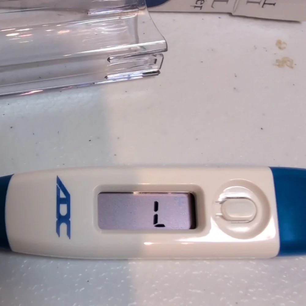 Digital Thermometer - Picture 2 of 2